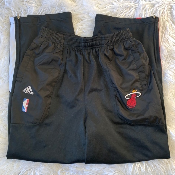 🔸 Adidas Heat Sweatpants - Picture 1 of 4